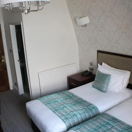 Victoria Hotel