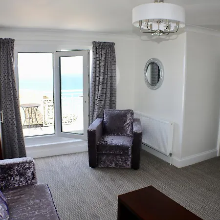 Victoria Hotel New Quay